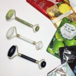 ماساژور صورت جید رولر (Jade Roller)